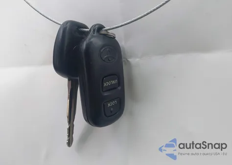 2008 Toyota Corolla S z USA, uszkodzony, nr VIN 1NXBR32E68Z970511